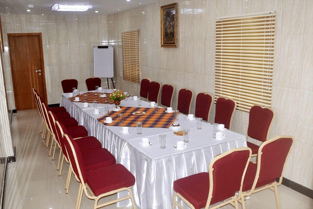 Peace Inn Csennai Kültér fotó